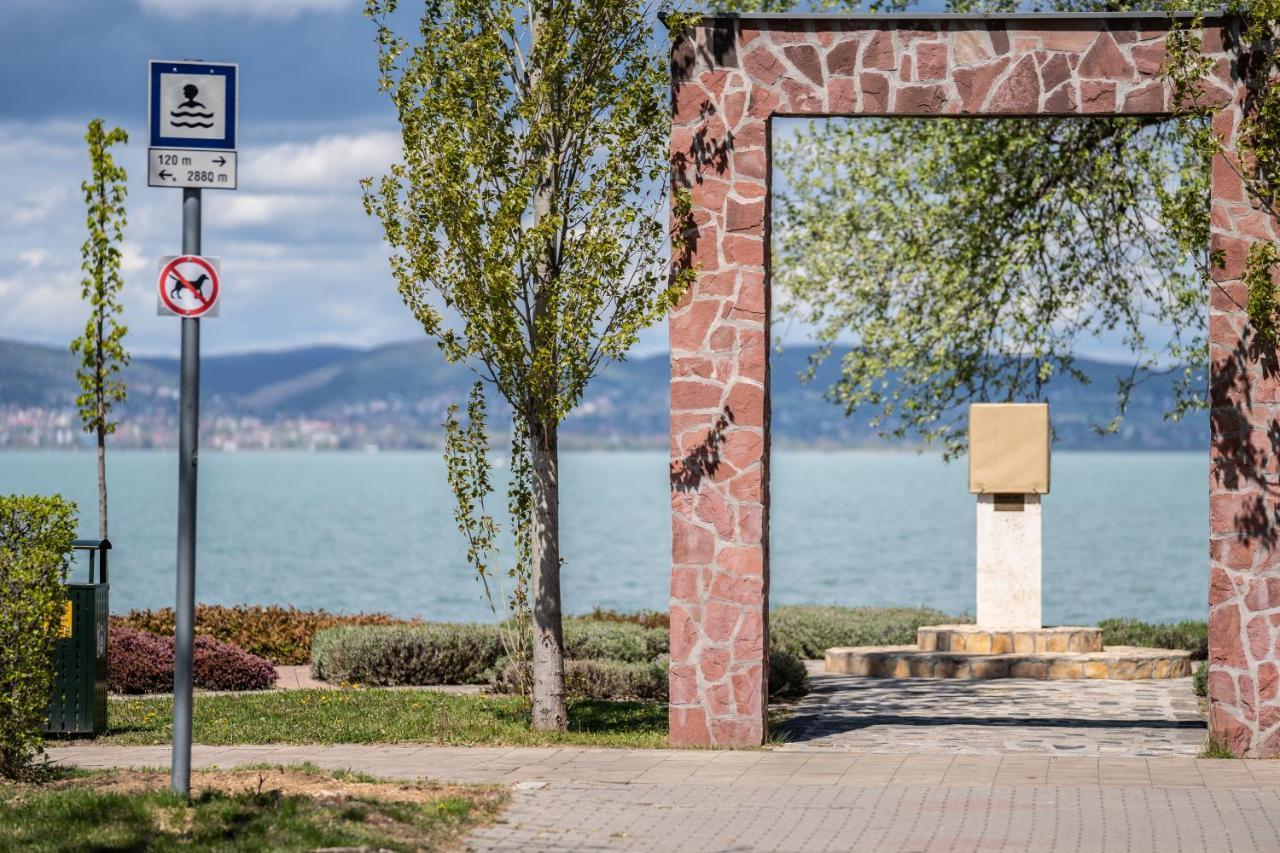 Pelso Apartman Zamárdi Exterior photo